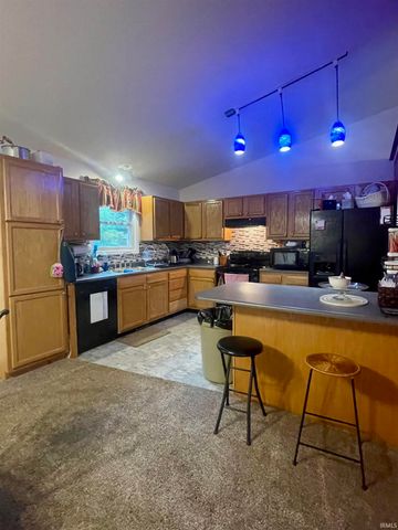 9510 Jones Road, Gosport, IN 47433