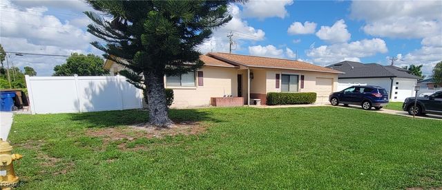 340 Inwood AVE S, Lehigh Acres, FL 33936