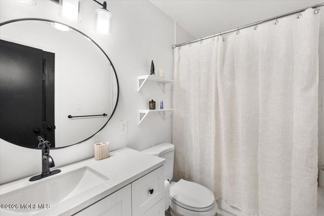 53 Ellen Heath Drive 53, Matawan, NJ 07747
