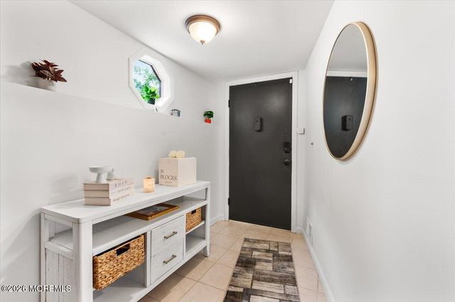 53 Ellen Heath Drive 53, Matawan, NJ 07747