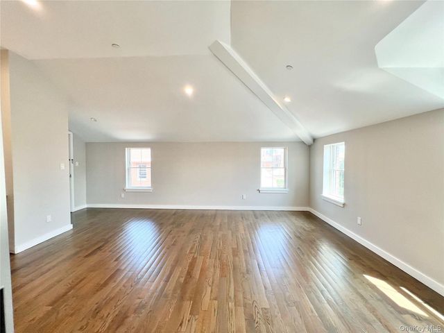 56-75 136TH Street 3A, Flushing, NY 11355