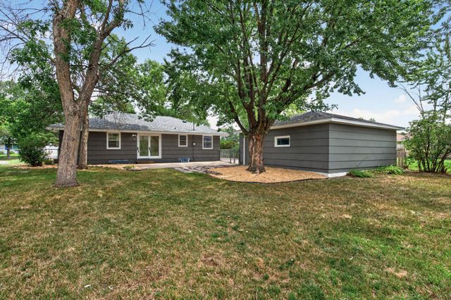 11672 N Heights Drive NW, Coon Rapids, MN 55433