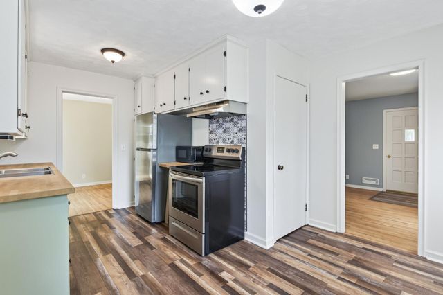 11672 N Heights Drive NW, Coon Rapids, MN 55433