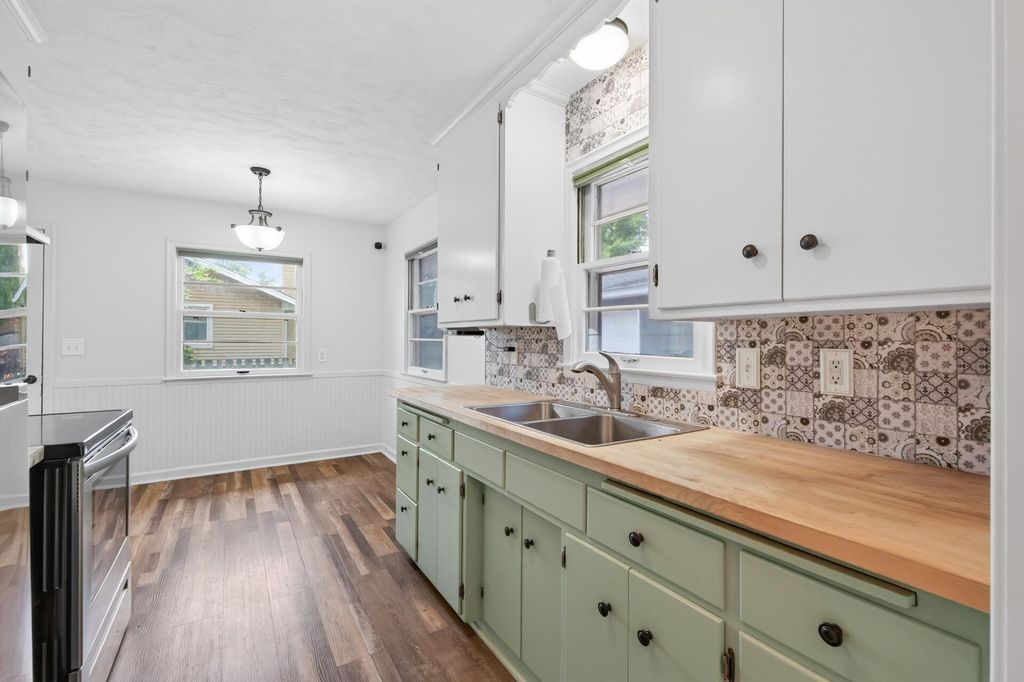 11672 N Heights Drive NW, Coon Rapids, MN 55433 — photo 5