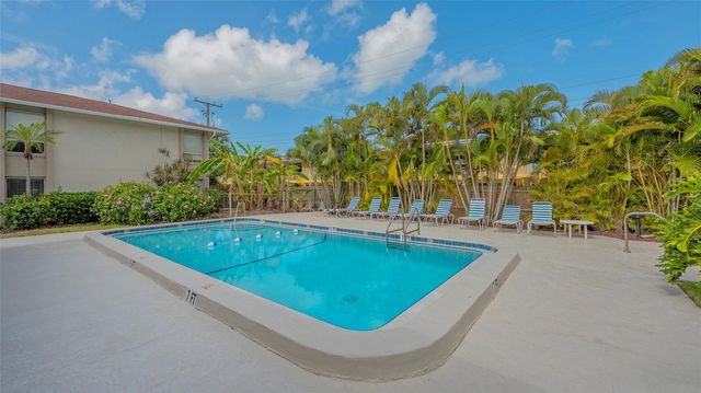 2121 WOOD STREET A103, Sarasota, FL 34237
