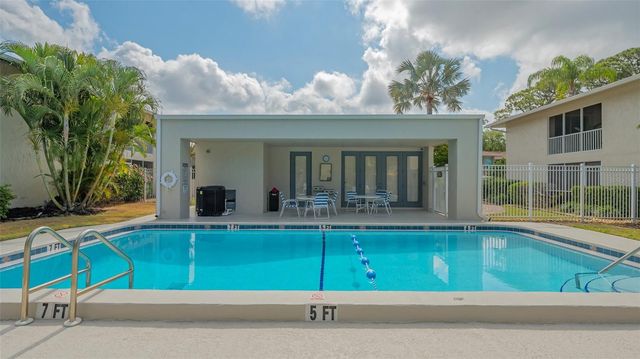 2121 WOOD STREET A103, Sarasota, FL 34237