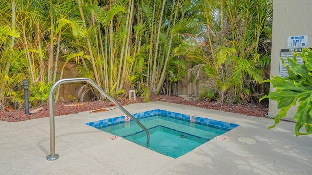2121 WOOD STREET A103, Sarasota, FL 34237