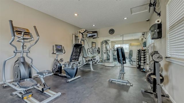 2121 WOOD STREET A103, Sarasota, FL 34237