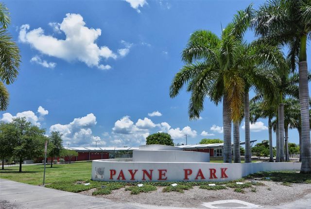 2121 WOOD STREET A103, Sarasota, FL 34237