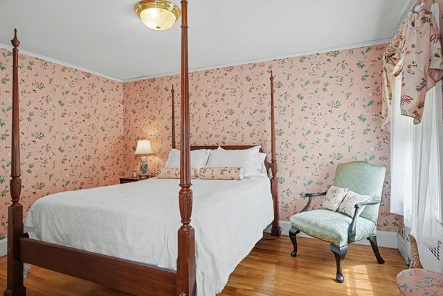 11 Venner Road, Arlington, MA 02476