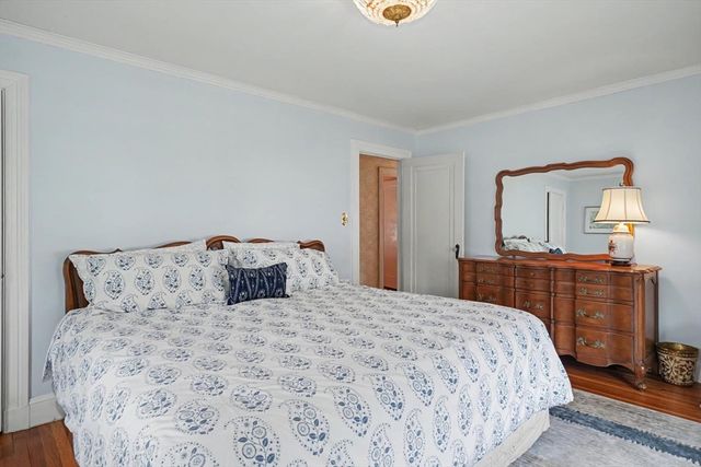 11 Venner Road, Arlington, MA 02476