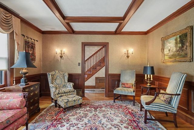 11 Venner Road, Arlington, MA 02476