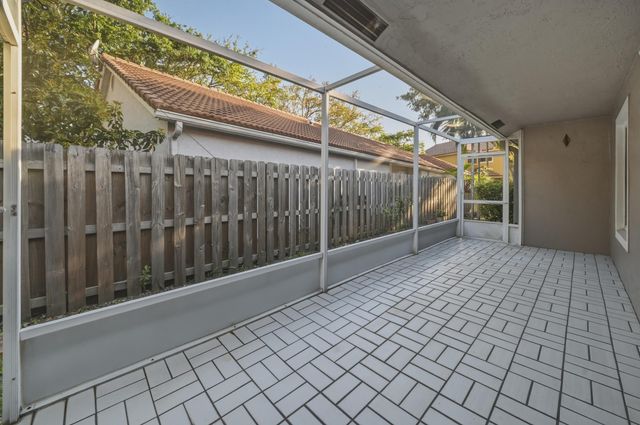 10160 NW 3rd Court, Plantation, FL 33324