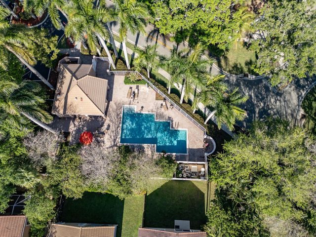 10160 NW 3rd Court, Plantation, FL 33324