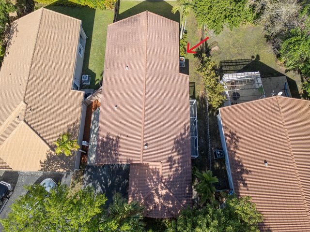 10160 NW 3rd Court, Plantation, FL 33324