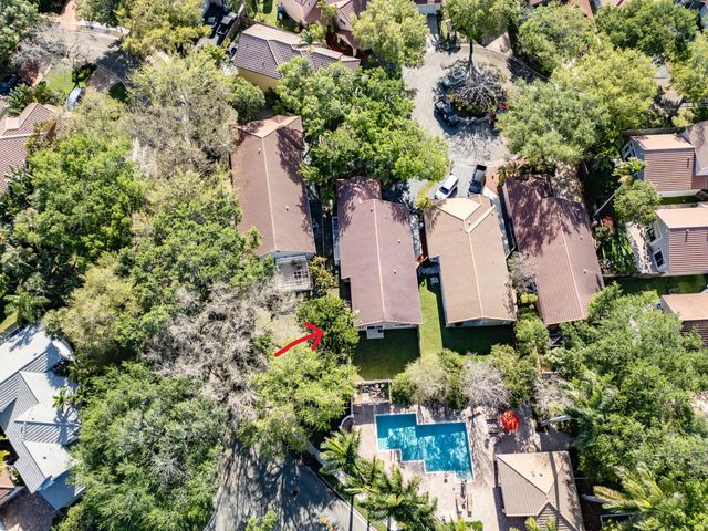 10160 NW 3rd Court, Plantation, FL 33324