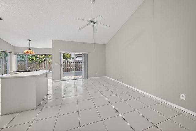 10160 NW 3rd Court, Plantation, FL 33324