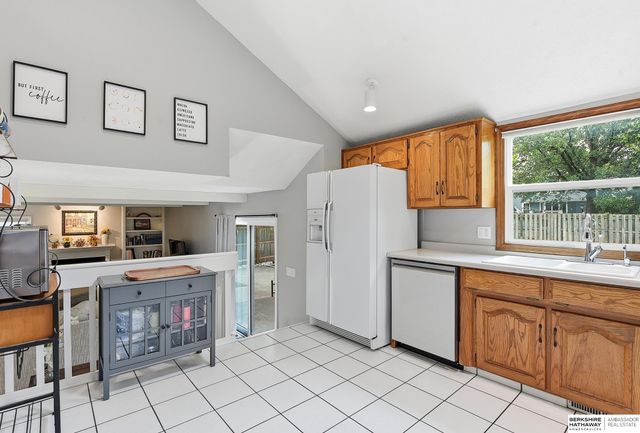 5038 S 163rd Street, Omaha, NE 68135