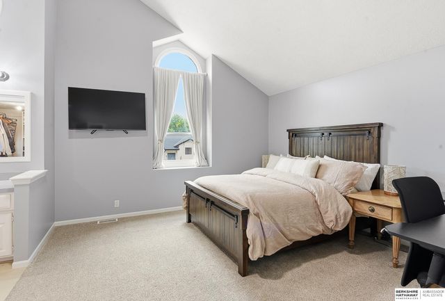 5038 S 163rd Street, Omaha, NE 68135