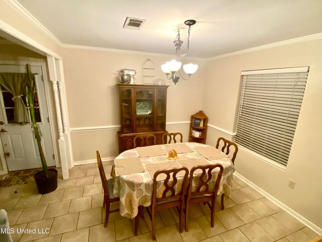 111 Sara Drive, Brandon, MS 39042