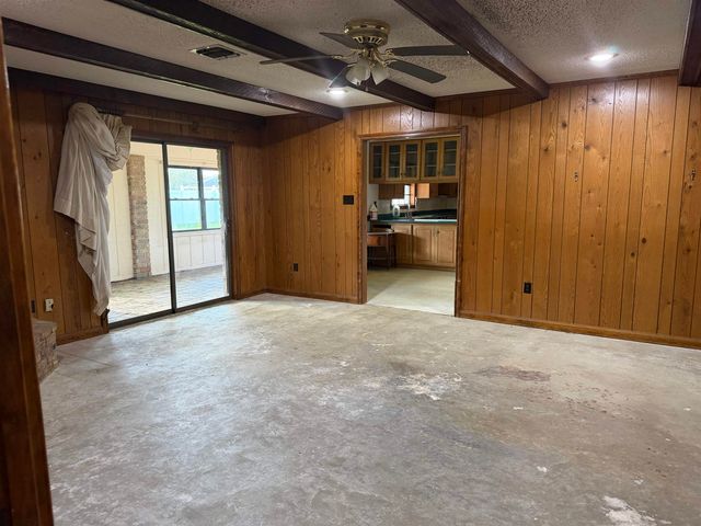 103 Aspen Dr, Houma, LA 70360