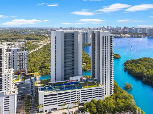 16385 Biscayne Blvd 3103, North Miami Beach, FL 33160