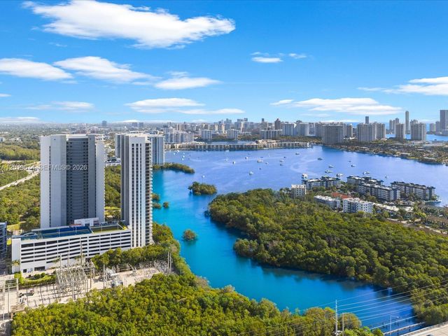 16385 Biscayne Blvd 3103, North Miami Beach, FL 33160