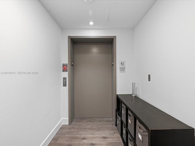 16385 Biscayne Blvd 3103, North Miami Beach, FL 33160