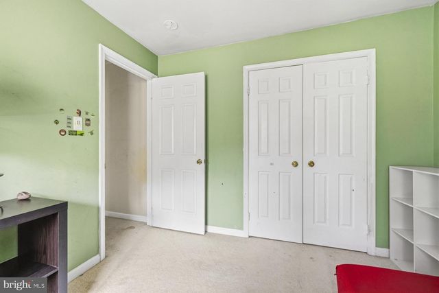 9019 GOLDEN LEAF CT, Springfield, VA 22153
