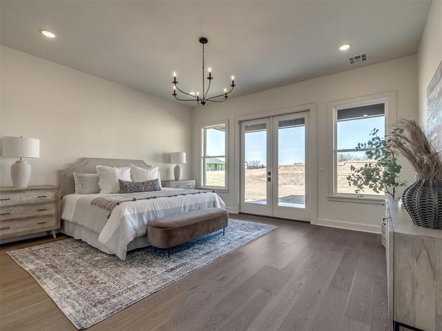 9401 Far Hills Court, Arcadia, OK 73007