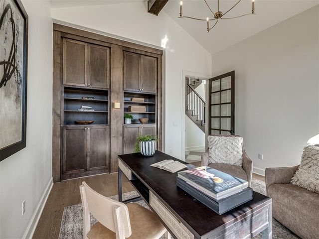 9401 Far Hills Court, Arcadia, OK 73007