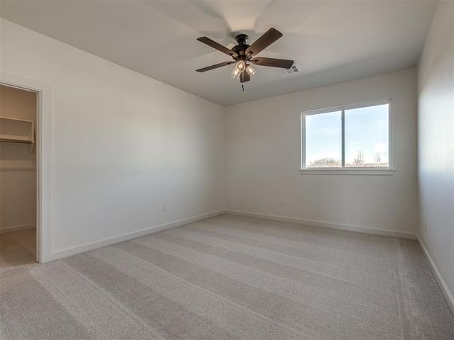 9401 Far Hills Court, Arcadia, OK 73007