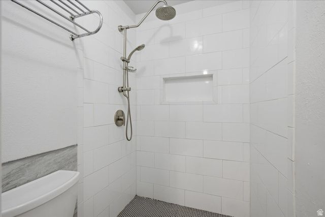 5988 S MONTE CARLO DR, Murray, UT 84121