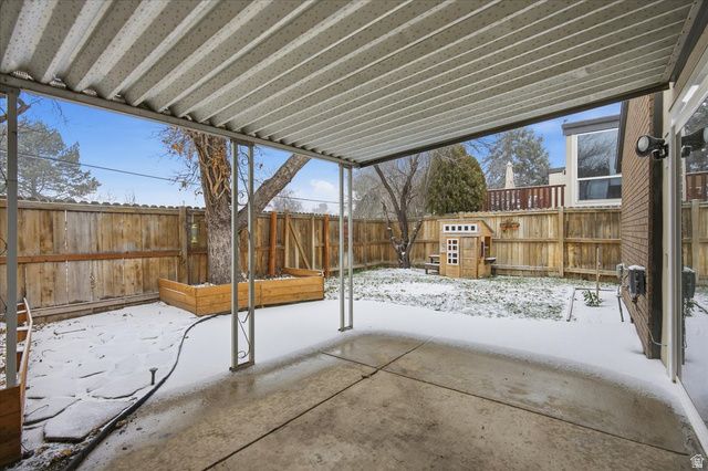 5988 S MONTE CARLO DR, Murray, UT 84121