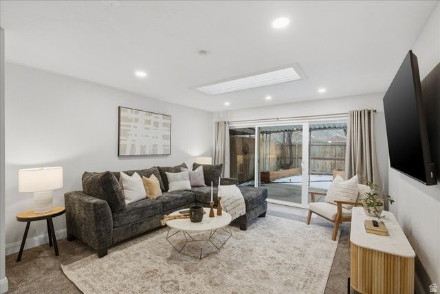 5988 S MONTE CARLO DR, Murray, UT 84121