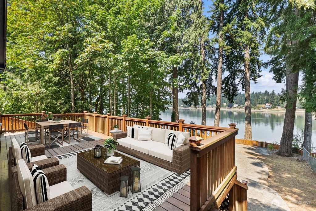 3355 SE Arcadia Road, Shelton, WA 98584