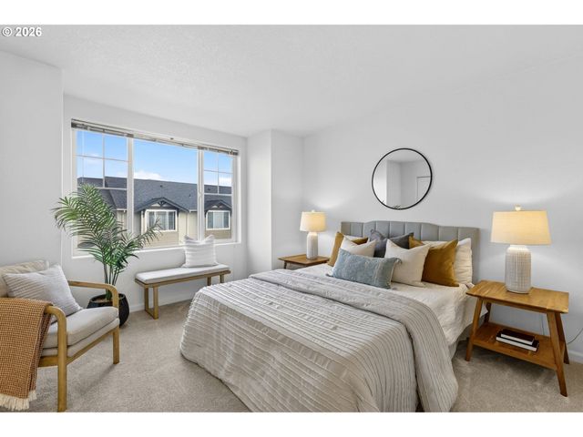 15320 Sw WARBLER Way 104, Beaverton, OR 97007