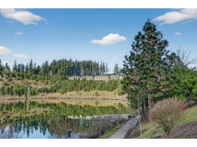 15320 Sw WARBLER Way 104, Beaverton, OR 97007