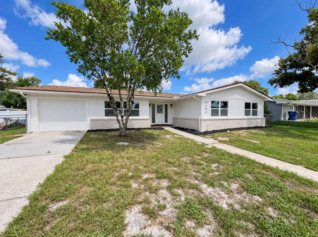9353 CHASE STREET, Spring Hill, FL 34606