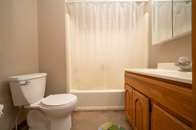 53300 Rosewood Road, New Carlisle, IN 46552