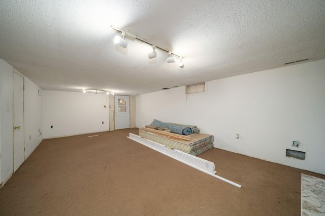 53300 Rosewood Road, New Carlisle, IN 46552