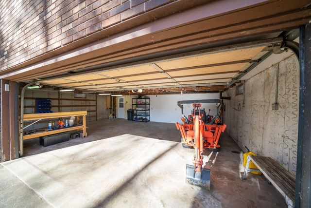 53300 Rosewood Road, New Carlisle, IN 46552