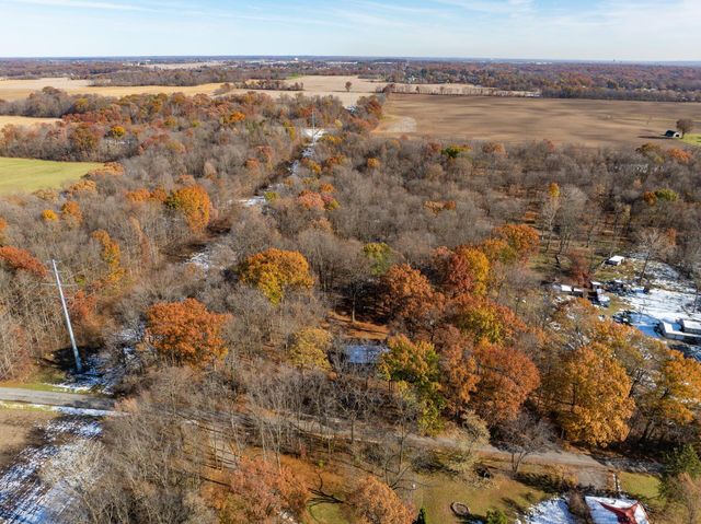 53300 Rosewood Road, New Carlisle, IN 46552