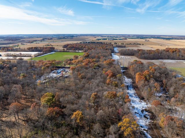 53300 Rosewood Road, New Carlisle, IN 46552