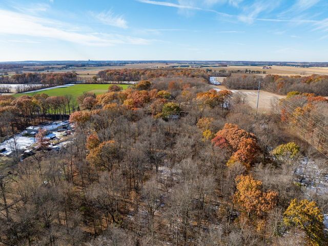 53300 Rosewood Road, New Carlisle, IN 46552