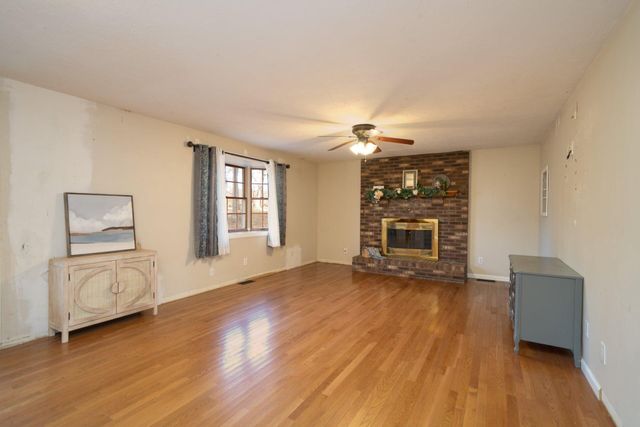 53300 Rosewood Road, New Carlisle, IN 46552