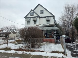 1661 E 93rd Street, Cleveland, OH 44106