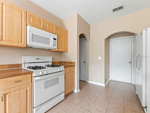 15123 DEER MEADOW DRIVE, Lutz, FL 33559