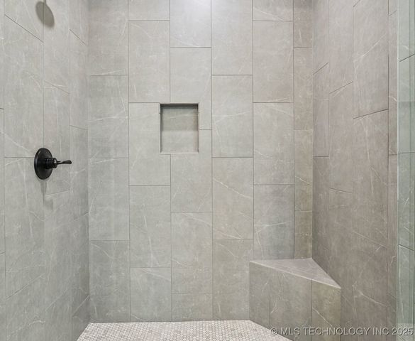 8320 E 106th Place North, Owasso, OK 74055