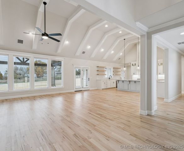 8320 E 106th Place North, Owasso, OK 74055